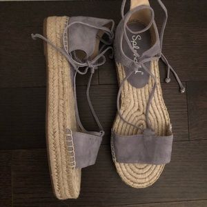 Espadrille sandals